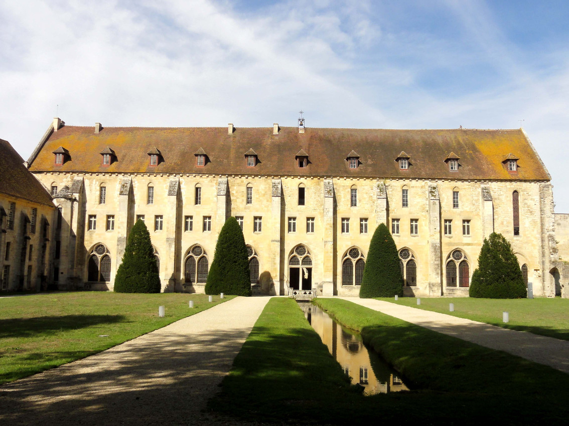 Abbaye de Royaumont (bâtiment des moines)